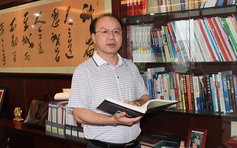 廣西博世科公司王雙飛是廣西大學老師？宋海農領導班子成員